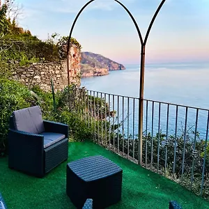Il Grecale - Confirenthouse Holiday home Corniglia